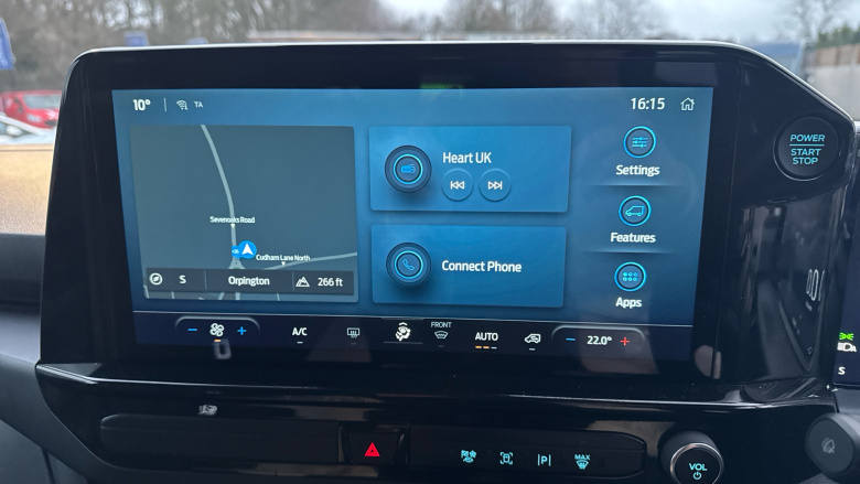 Ford Tourneo Custom 320 L2 Diesel Fwd 2.0 EcoBlue 136ps H1 Zetec 8 seater Auto